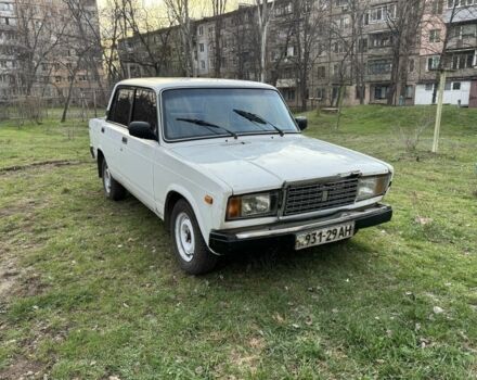 Белый ВАЗ 2107, объемом двигателя 1.5 л и пробегом 17 тыс. км за 486 $, фото 1 на Automoto.ua