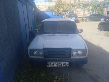 ВАЗ 2107 2001 в Белгород-Днестровском на Automoto.ua Белый ВАЗ 2107, объемом двигателя 0 л и пробегом 35 тыс. км за 850 $, фото 1 на Automoto.ua