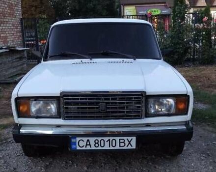 Білий ВАЗ 2107, об'ємом двигуна 1.7 л та пробігом 100 тис. км за 2000 $, фото 1 на Automoto.ua