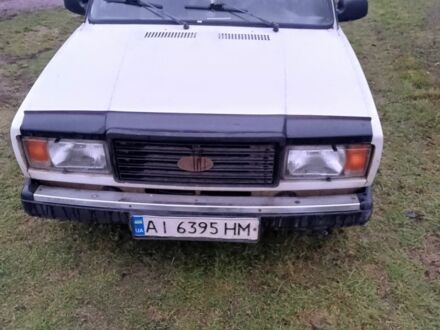 Білий ВАЗ 2107, об'ємом двигуна 1.5 л та пробігом 100 тис. км за 711 $, фото 1 на Automoto.ua