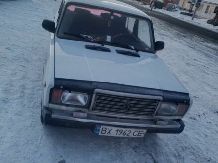 Белый ВАЗ 2107, объемом двигателя 1.6 л и пробегом 1000 тыс. км за 1150 $, фото 1 на Automoto.ua