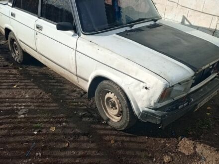 Белый ВАЗ 2107, объемом двигателя 1.5 л и пробегом 3 тыс. км за 476 $, фото 1 на Automoto.ua