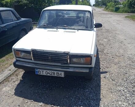 Белый ВАЗ 2107, объемом двигателя 1.5 л и пробегом 34 тыс. км за 338 $, фото 1 на Automoto.ua