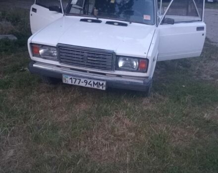 ВАЗ 2107 2002 в Чернигове на Automoto.ua Белый ВАЗ 2107, объемом двигателя 0 л и пробегом 76 тыс. км за 900 $, фото 1 на Automoto.ua