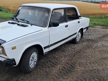 Белый ВАЗ 2107, объемом двигателя 1.6 л и пробегом 148 тыс. км за 800 $, фото 1 на Automoto.ua