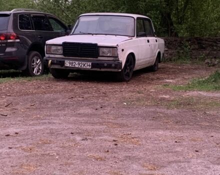 Белый ВАЗ 2107, объемом двигателя 0 л и пробегом 87 тыс. км за 377 $, фото 1 на Automoto.ua