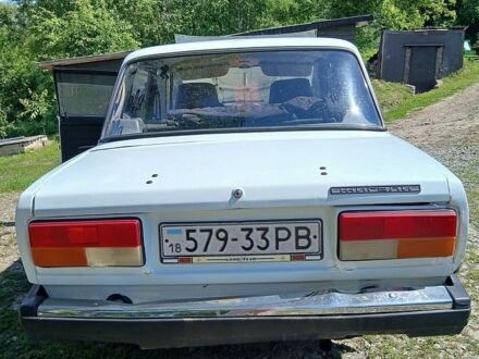 Белый ВАЗ 2107, объемом двигателя 1.6 л и пробегом 40 тыс. км за 555 $, фото 1 на Automoto.ua