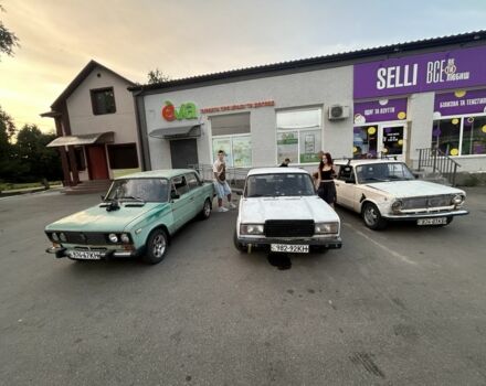 Белый ВАЗ 2107, объемом двигателя 5 л и пробегом 200 тыс. км за 451 $, фото 1 на Automoto.ua