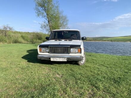 ВАЗ 2107 2002 у Коломые на Automoto.ua Білий ВАЗ 2107, об'ємом двигуна 1.6 л та пробігом 3 тис. км за 849 $, фото 1 на Automoto.ua
