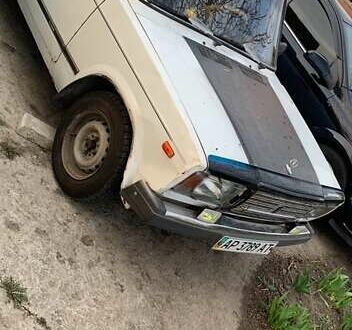 Белый ВАЗ 2107, объемом двигателя 1.45 л и пробегом 309 тыс. км за 1000 $, фото 1 на Automoto.ua