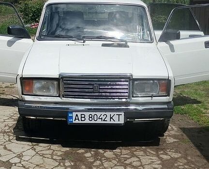 Білий ВАЗ 2107, об'ємом двигуна 1.45 л та пробігом 75 тис. км за 450 $, фото 1 на Automoto.ua