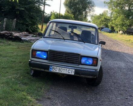 Белый ВАЗ 2107, объемом двигателя 1.6 л и пробегом 70 тыс. км за 603 $, фото 1 на Automoto.ua