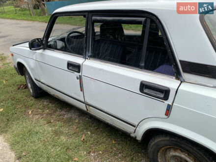 Белый ВАЗ 2107, объемом двигателя 1.46 л и пробегом 200 тыс. км за 800 $, фото 1 на Automoto.ua