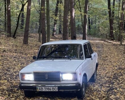 Білий ВАЗ 2107, об'ємом двигуна 0 л та пробігом 25 тис. км за 1153 $, фото 1 на Automoto.ua