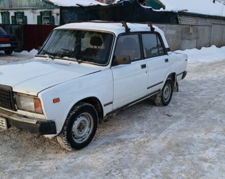 Білий ВАЗ 2107, об'ємом двигуна 1 л та пробігом 430 тис. км за 800 $, фото 1 на Automoto.ua