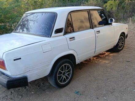Белый ВАЗ 2107, объемом двигателя 1.3 л и пробегом 3 тыс. км за 550 $, фото 1 на Automoto.ua