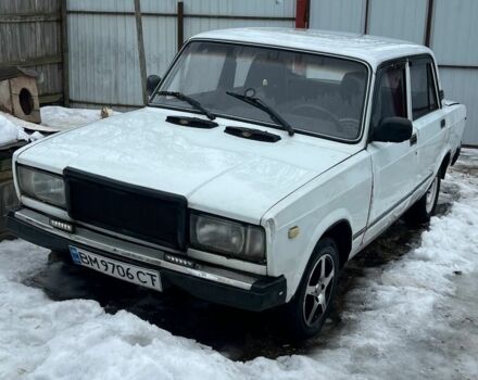 Белый ВАЗ 2107, объемом двигателя 1.5 л и пробегом 250 тыс. км за 800 $, фото 1 на Automoto.ua