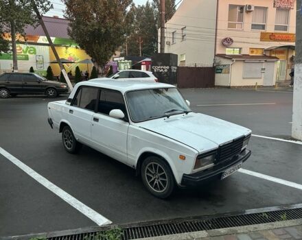 Білий ВАЗ 2107, об'ємом двигуна 1.7 л та пробігом 384 тис. км за 650 $, фото 1 на Automoto.ua
