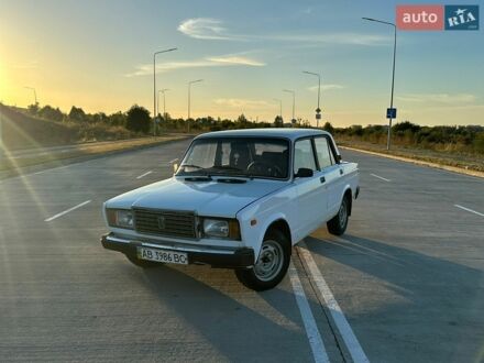 Белый ВАЗ 2107, объемом двигателя 0 л и пробегом 124 тыс. км за 1350 $, фото 1 на Automoto.ua