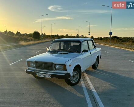 Белый ВАЗ 2107, объемом двигателя 0 л и пробегом 124 тыс. км за 1350 $, фото 1 на Automoto.ua