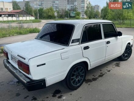 Белый ВАЗ 2107, объемом двигателя 1.45 л и пробегом 333 тыс. км за 950 $, фото 1 на Automoto.ua