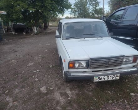 Белый ВАЗ 2107, объемом двигателя 0 л и пробегом 1 тыс. км за 652 $, фото 1 на Automoto.ua
