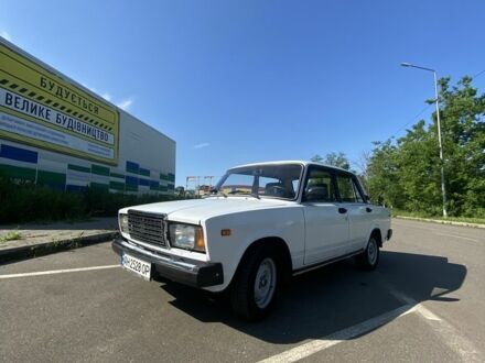 ВАЗ 2107 2004 в Краматорске на Automoto.ua Белый ВАЗ 2107, объемом двигателя 1.5 л и пробегом 58 тыс. км за 2200 $, фото 1 на Automoto.ua