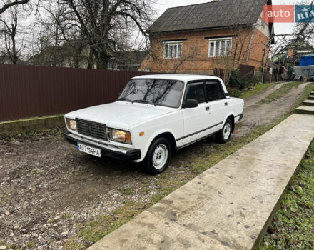 Белый ВАЗ 2107, объемом двигателя 1.45 л и пробегом 90 тыс. км за 1050 $, фото 1 на Automoto.ua