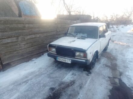 Білий ВАЗ 2107, об'ємом двигуна 1.5 л та пробігом 180 тис. км за 565 $, фото 1 на Automoto.ua