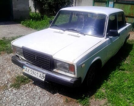 Белый ВАЗ 2107, объемом двигателя 1.6 л и пробегом 68 тыс. км за 300 $, фото 1 на Automoto.ua