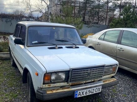 Білий ВАЗ 2107, об'ємом двигуна 1.5 л та пробігом 150 тис. км за 700 $, фото 1 на Automoto.ua