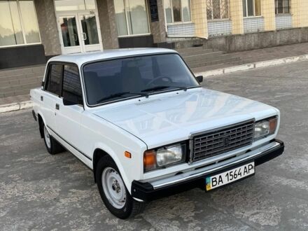 Белый ВАЗ 2107, объемом двигателя 1.5 л и пробегом 76 тыс. км за 2197 $, фото 1 на Automoto.ua