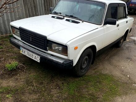 Белый ВАЗ 2107, объемом двигателя 1.5 л и пробегом 0 тыс. км за 900 $, фото 1 на Automoto.ua