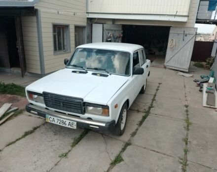 Белый ВАЗ 2107, объемом двигателя 1.5 л и пробегом 200 тыс. км за 1500 $, фото 1 на Automoto.ua