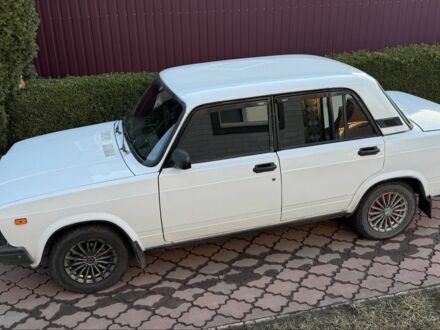 Білий ВАЗ 2107, об'ємом двигуна 1.5 л та пробігом 2 тис. км за 1800 $, фото 1 на Automoto.ua