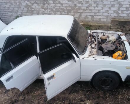 Белый ВАЗ 2107, объемом двигателя 1.5 л и пробегом 12 тыс. км за 356 $, фото 1 на Automoto.ua