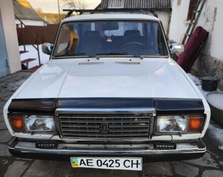 Белый ВАЗ 2107, объемом двигателя 1.5 л и пробегом 100 тыс. км за 700 $, фото 1 на Automoto.ua