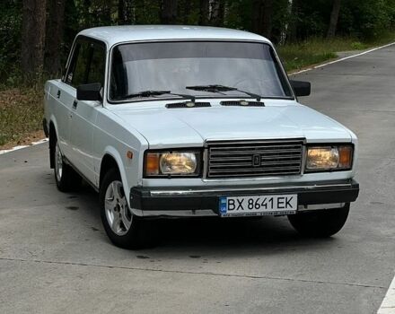 Белый ВАЗ 2107, объемом двигателя 1.45 л и пробегом 23 тыс. км за 850 $, фото 1 на Automoto.ua
