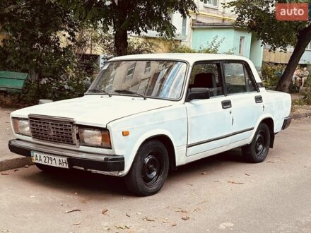 Білий ВАЗ 2107, об'ємом двигуна 1.5 л та пробігом 98 тис. км за 899 $, фото 1 на Automoto.ua