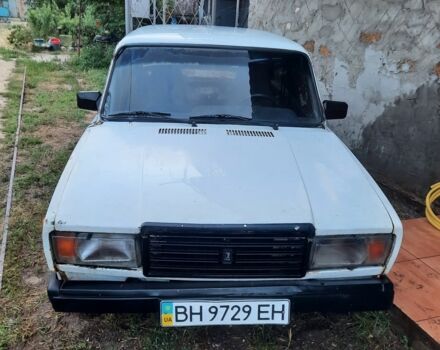 Белый ВАЗ 2107, объемом двигателя 1 л и пробегом 100 тыс. км за 361 $, фото 1 на Automoto.ua