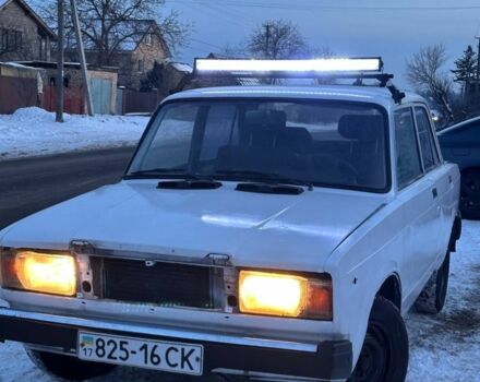 Белый ВАЗ 2107, объемом двигателя 1.5 л и пробегом 100 тыс. км за 455 $, фото 1 на Automoto.ua