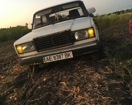 Білий ВАЗ 2107, об'ємом двигуна 1.5 л та пробігом 300 тис. км за 606 $, фото 1 на Automoto.ua