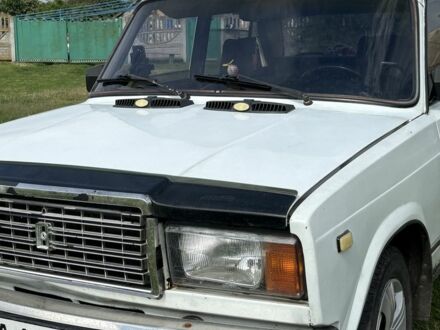 Білий ВАЗ 2107, об'ємом двигуна 1.5 л та пробігом 1000 тис. км за 660 $, фото 1 на Automoto.ua