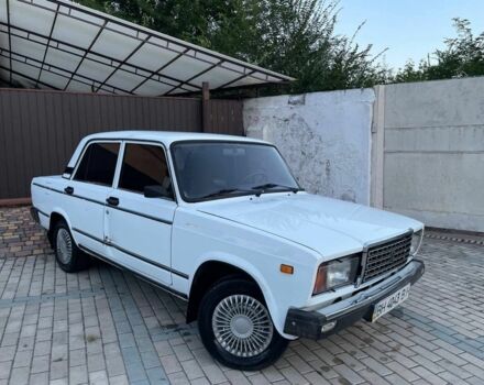 Белый ВАЗ 2107, объемом двигателя 1.5 л и пробегом 80 тыс. км за 999 $, фото 1 на Automoto.ua