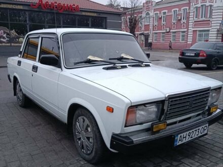 Білий ВАЗ 2107, об'ємом двигуна 1.5 л та пробігом 140 тис. км за 2000 $, фото 1 на Automoto.ua