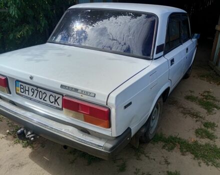 Белый ВАЗ 2107, объемом двигателя 5 л и пробегом 180 тыс. км за 902 $, фото 1 на Automoto.ua
