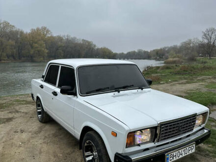 Білий ВАЗ 2107, об'ємом двигуна 1.5 л та пробігом 116 тис. км за 2500 $, фото 1 на Automoto.ua