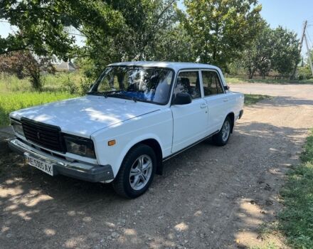 Белый ВАЗ 2107, объемом двигателя 1.5 л и пробегом 99 тыс. км за 706 $, фото 1 на Automoto.ua