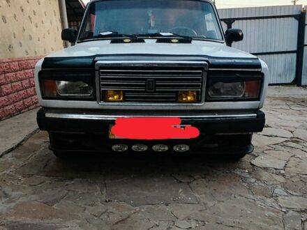 Белый ВАЗ 2107, объемом двигателя 1.5 л и пробегом 49 тыс. км за 1604 $, фото 1 на Automoto.ua