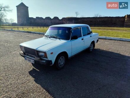 Білий ВАЗ 2107, об'ємом двигуна 1.5 л та пробігом 185 тис. км за 1100 $, фото 1 на Automoto.ua